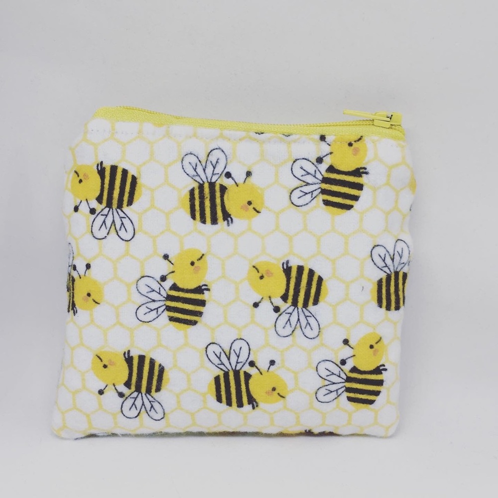 Mini zipper bag/pouch/ in bee print